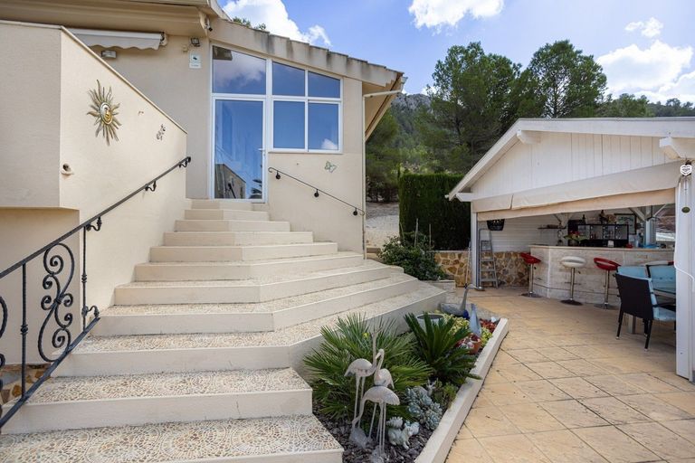 Property thumbnail 24