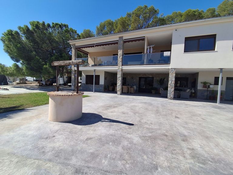 Property thumbnail 7