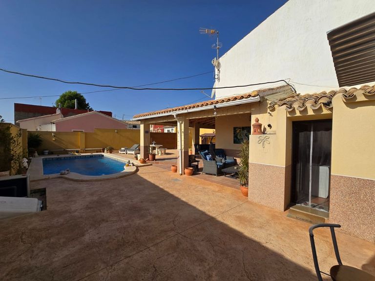 Property thumbnail 9