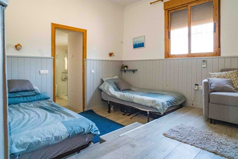 Property thumbnail 40