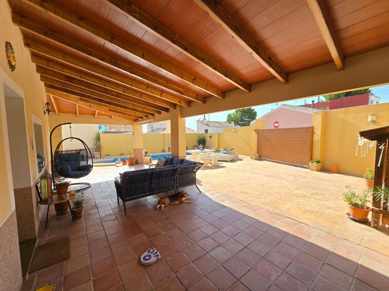 Property thumbnail 7