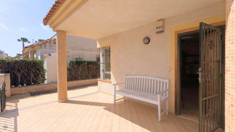 Property thumbnail 12
