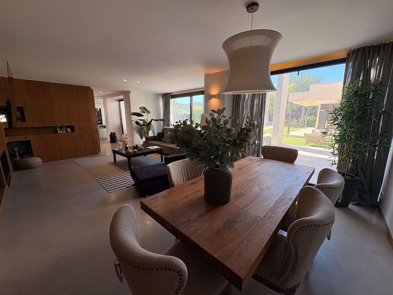 Property thumbnail 12