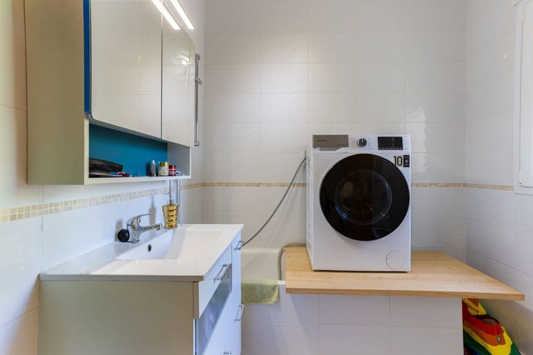 Property thumbnail 9