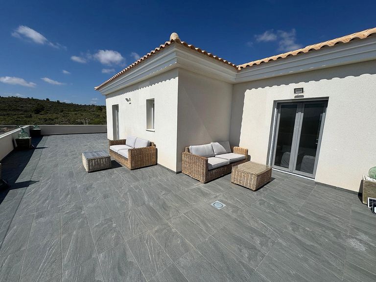 Property thumbnail 13
