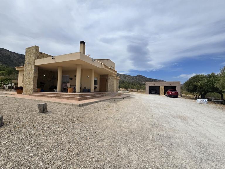 Property thumbnail 4