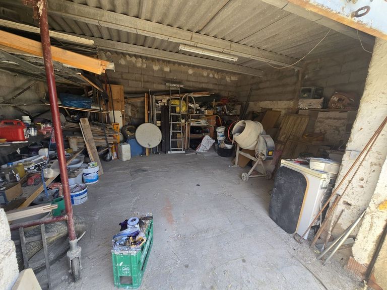 Property thumbnail 8