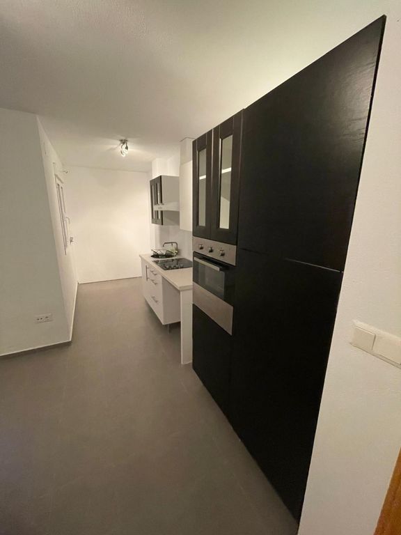 Property thumbnail 24