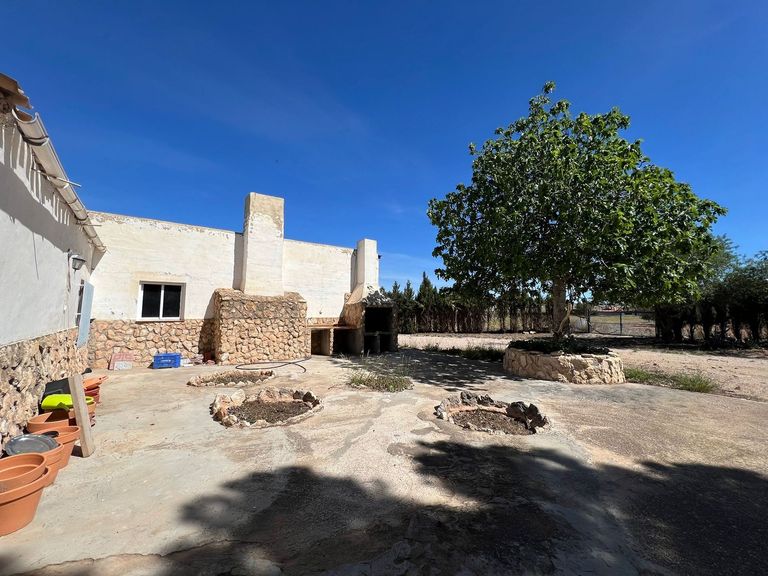 Property thumbnail 8