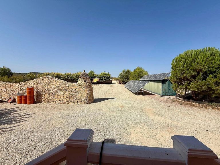Property thumbnail 2