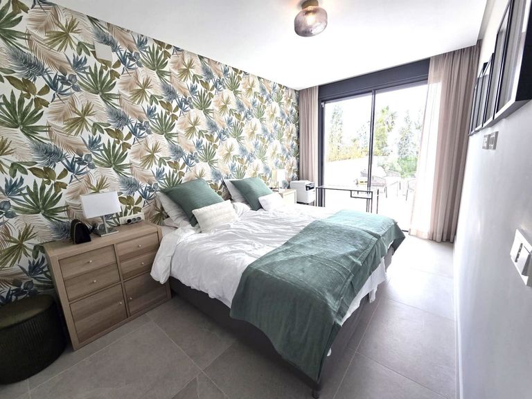 Property thumbnail 8