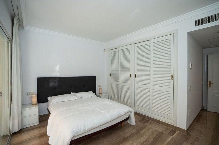 Property thumbnail 12