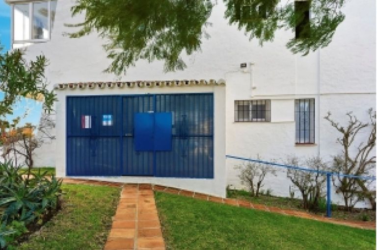 Property thumbnail 9