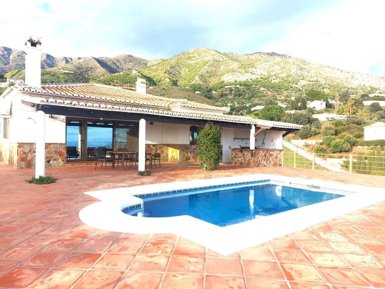 Property thumbnail 6
