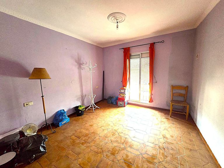 Property thumbnail 6