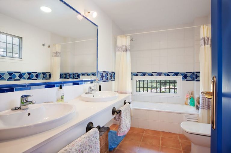 Property thumbnail 9