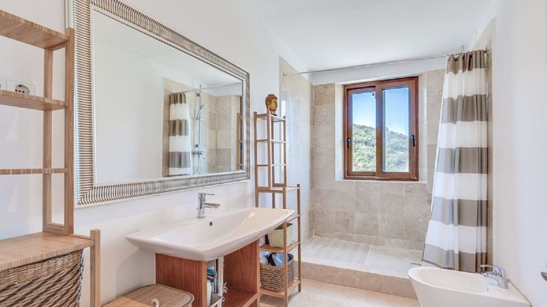 Property thumbnail 12