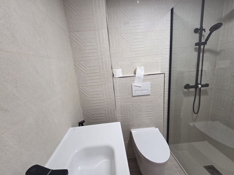 Property thumbnail 10