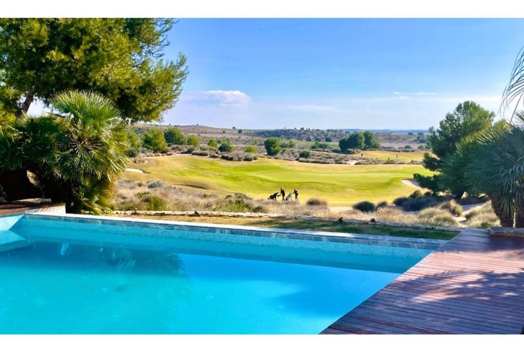 5 bedroom House / Villa in El Valle Golf Resort, Costa Cálida - Property MGC141