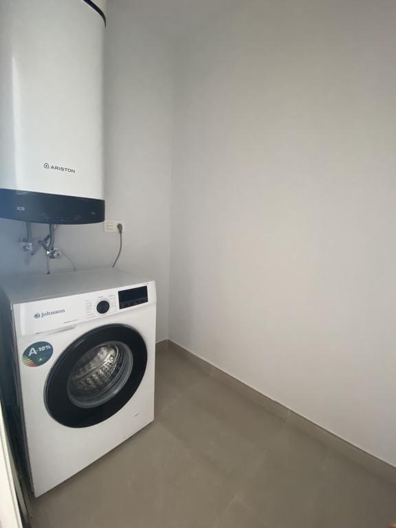 Property thumbnail 6