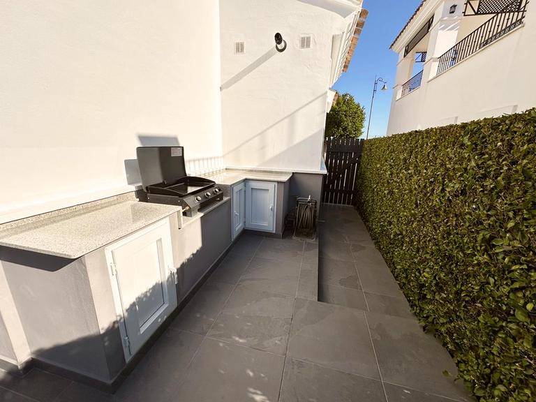 Property thumbnail 35