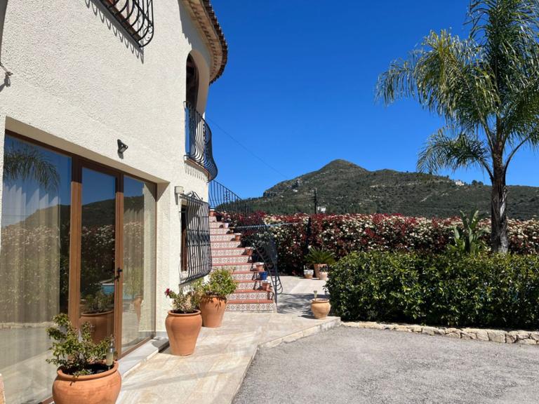 Property thumbnail 17