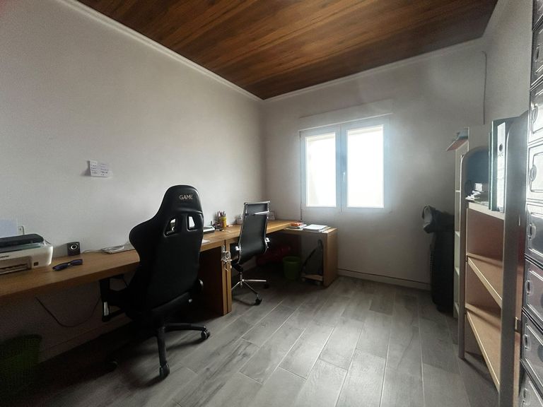 Property thumbnail 13