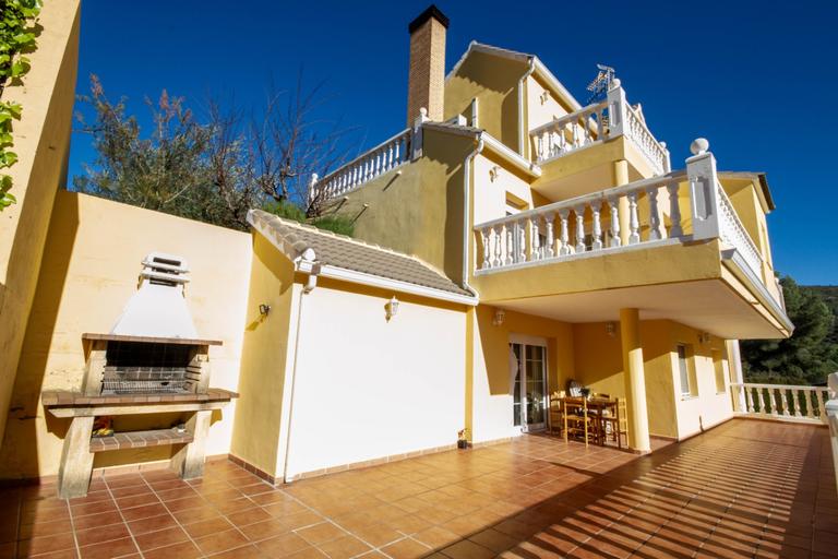 Property thumbnail 14