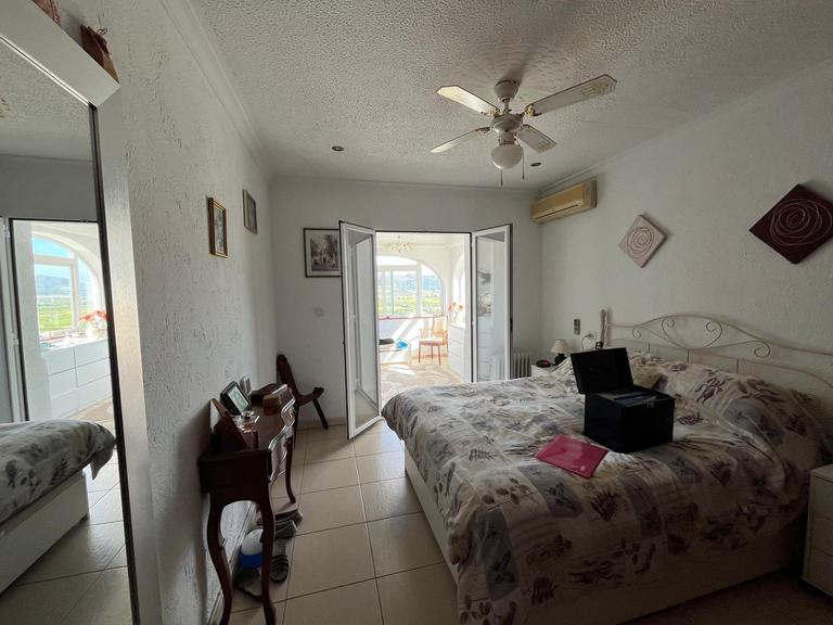 Property thumbnail 10