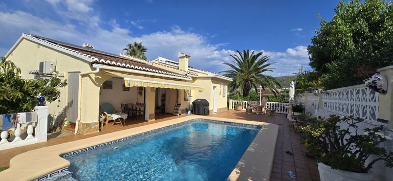Property thumbnail 3