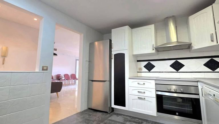 Property thumbnail 13