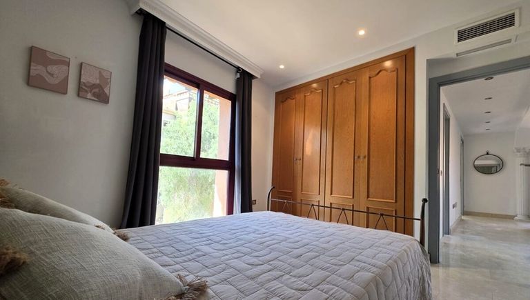 Property thumbnail 14