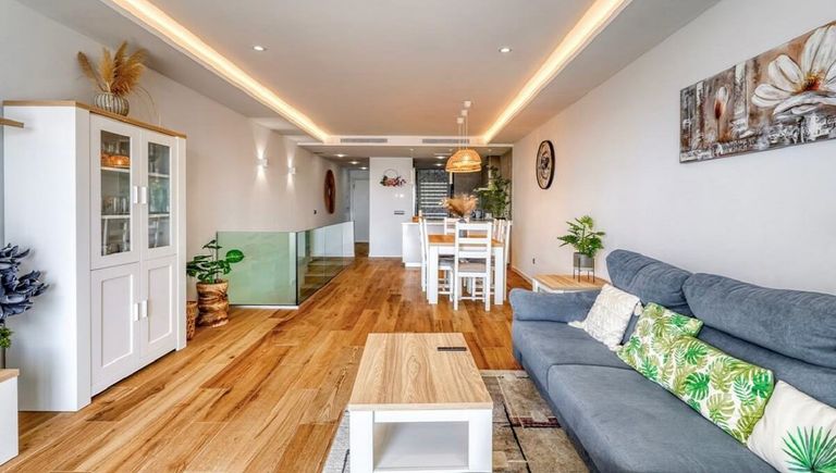 Property thumbnail 2