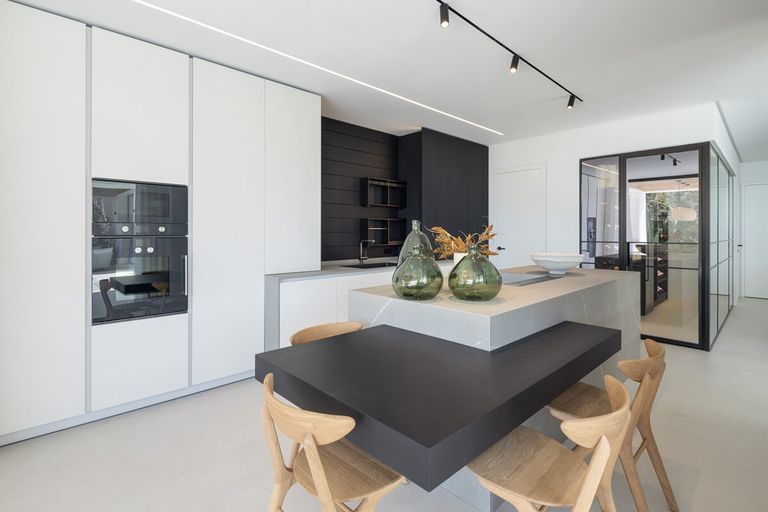 Property thumbnail 9