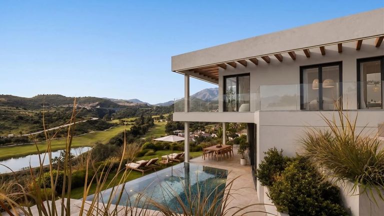 Property thumbnail 2