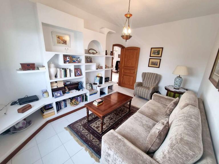Property thumbnail 10