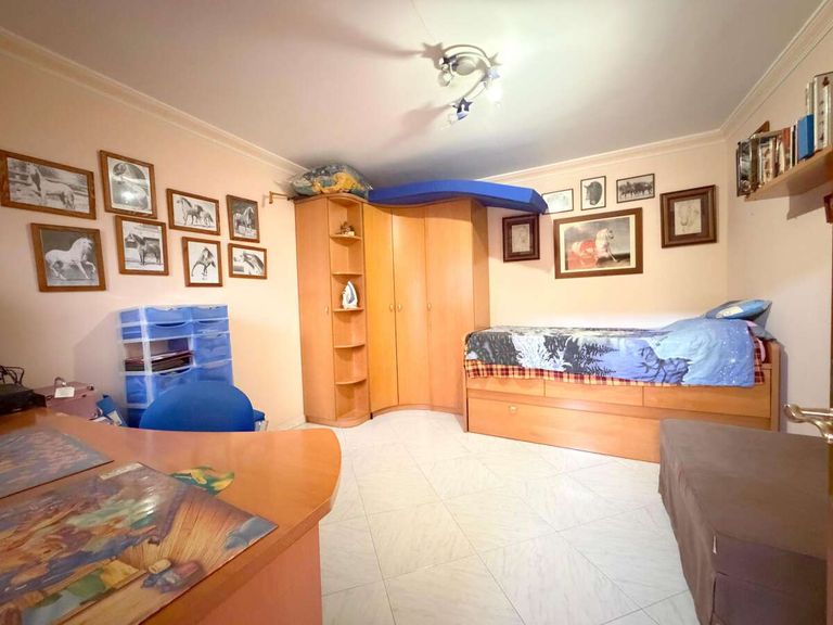 Property thumbnail 26