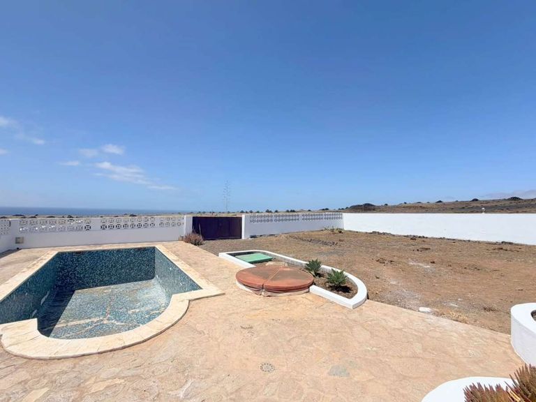 Property thumbnail 7