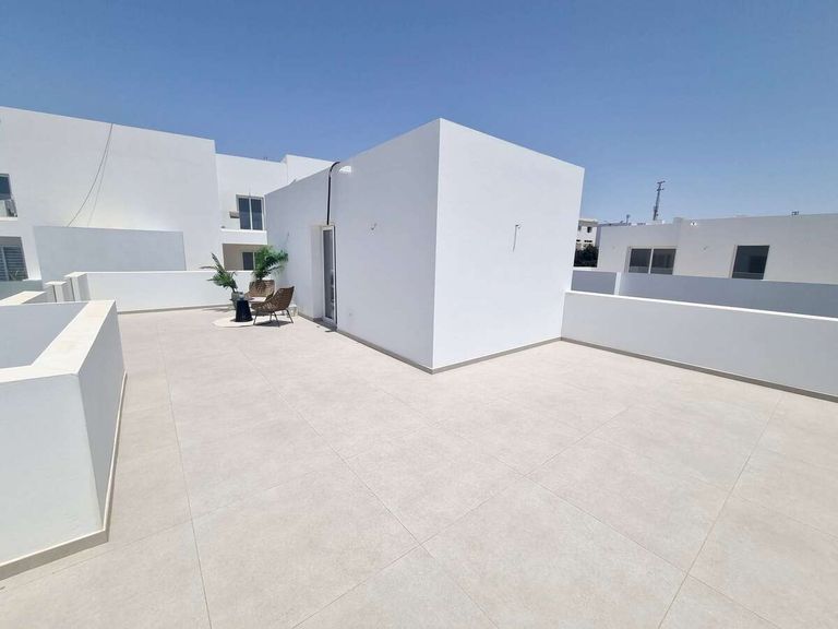 Property thumbnail 12