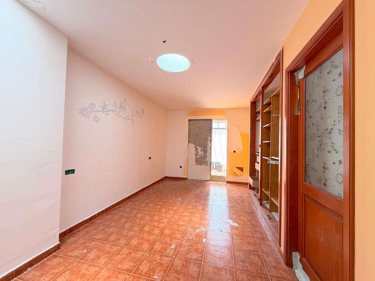 Property thumbnail 16