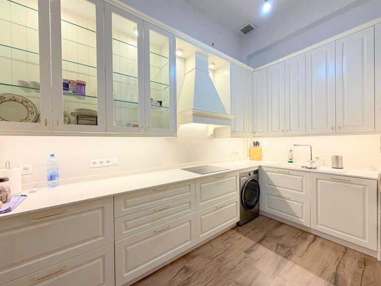 Property thumbnail 4