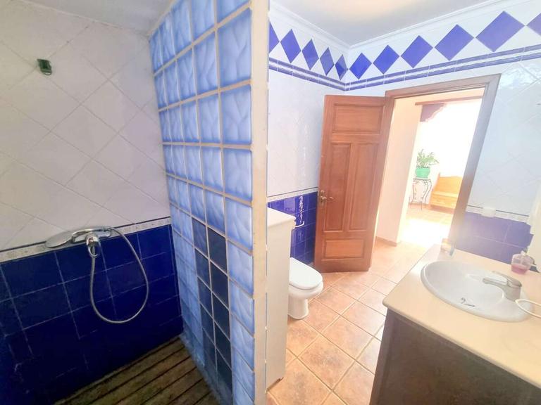 Property thumbnail 25