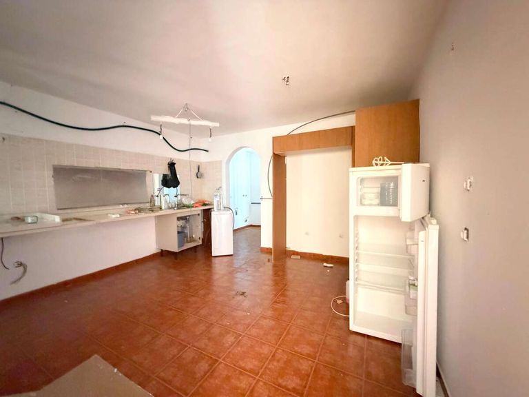 Property thumbnail 13