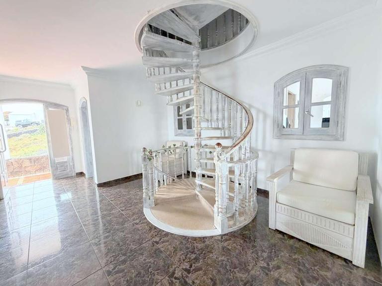 Property thumbnail 39