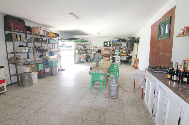 Property thumbnail 25
