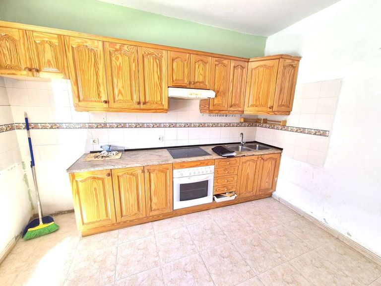 Property thumbnail 10
