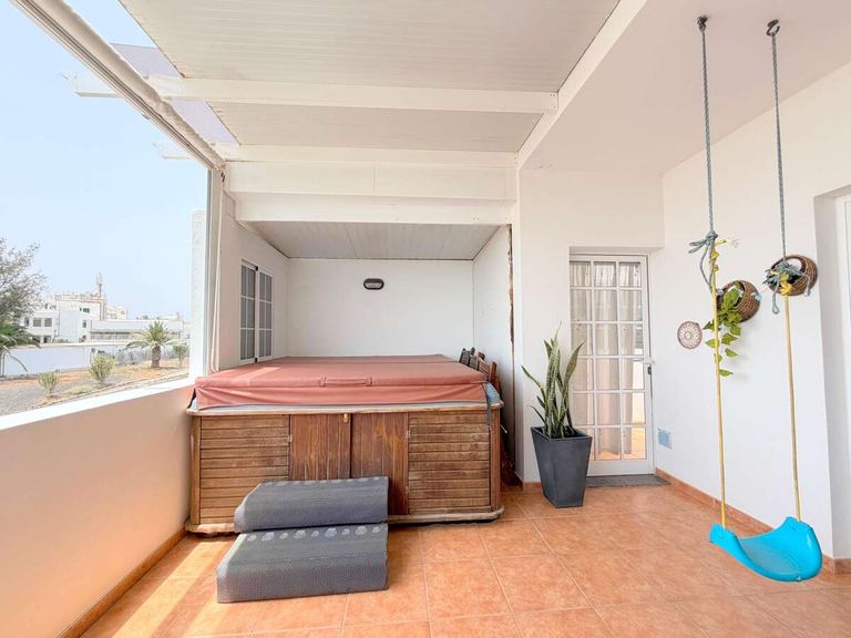 Property thumbnail 24
