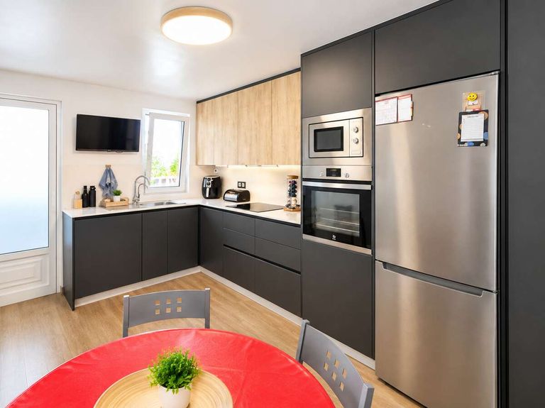 Property thumbnail 1