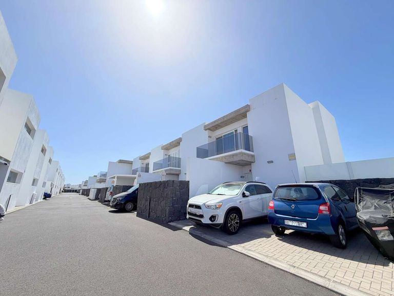 Property thumbnail 8