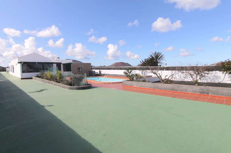 Property thumbnail 36